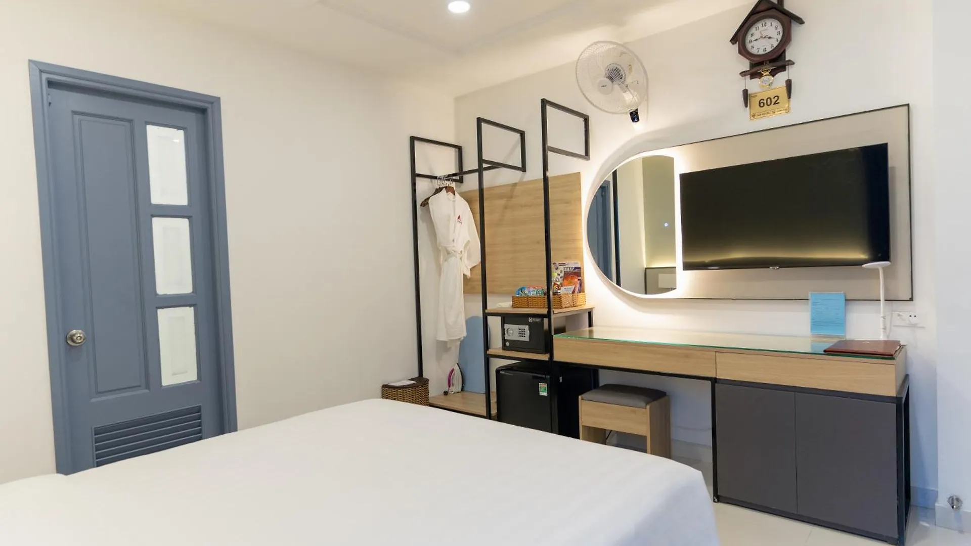 A25 Hotel - 14 Luong Huu Khanh Ho Chi Minh City